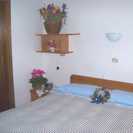 Garni Pecol Bed & Breakfast Fusine ห้อง รูปภาพ